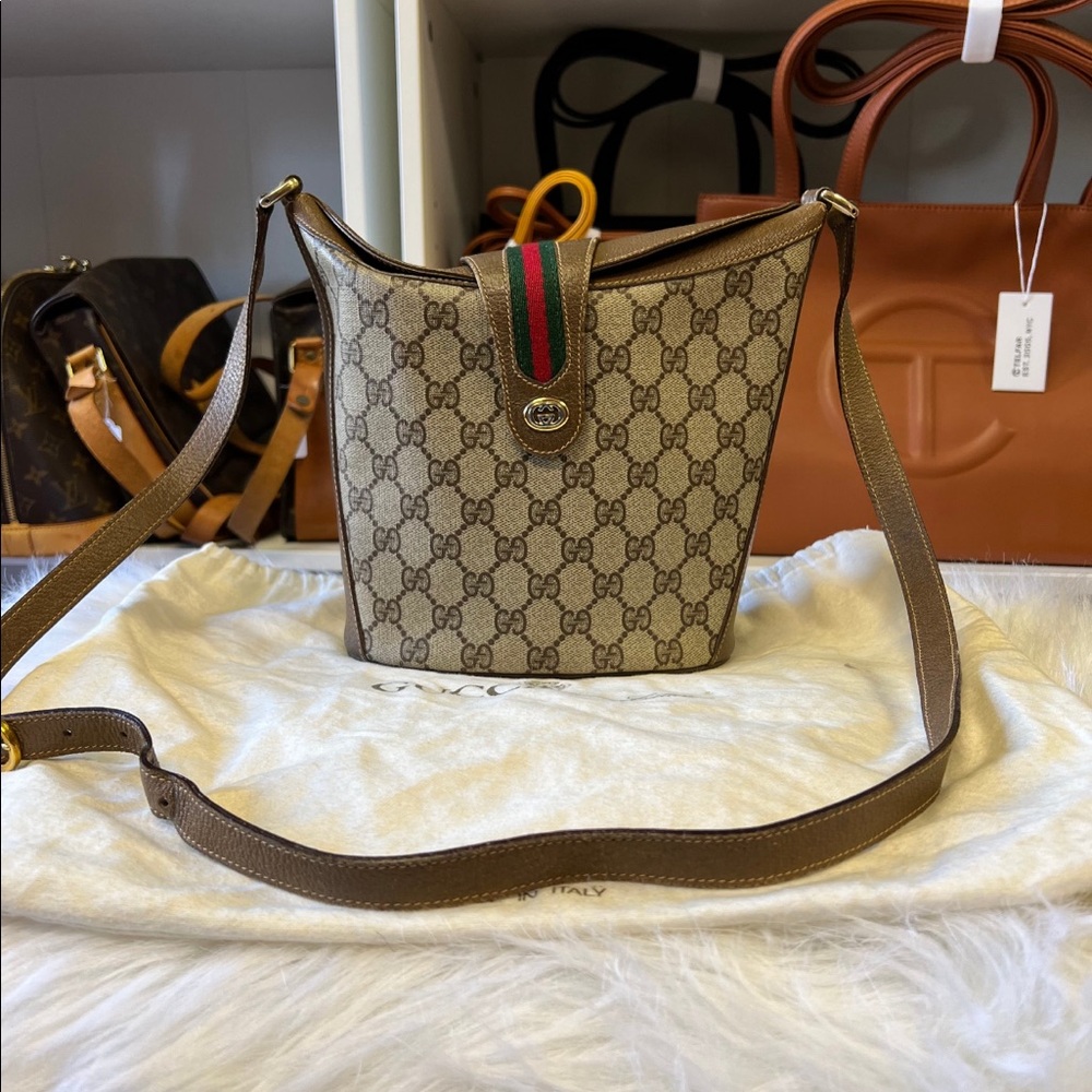 Gucci crossbody
